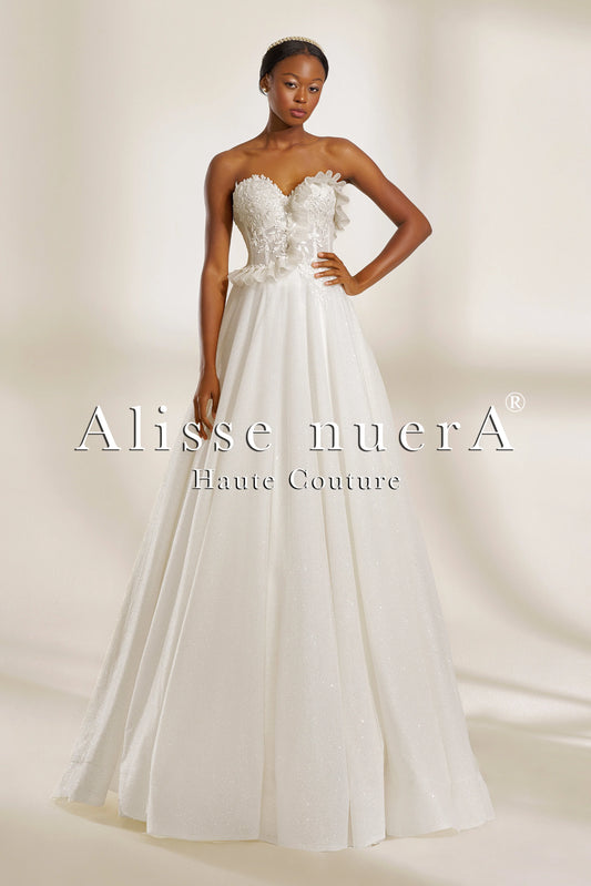 Ruffled Strapless Bohemian Wedding Dress in Shimmering Silk Tulle