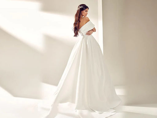 Ball Gowns / Princess Wedding Dresses