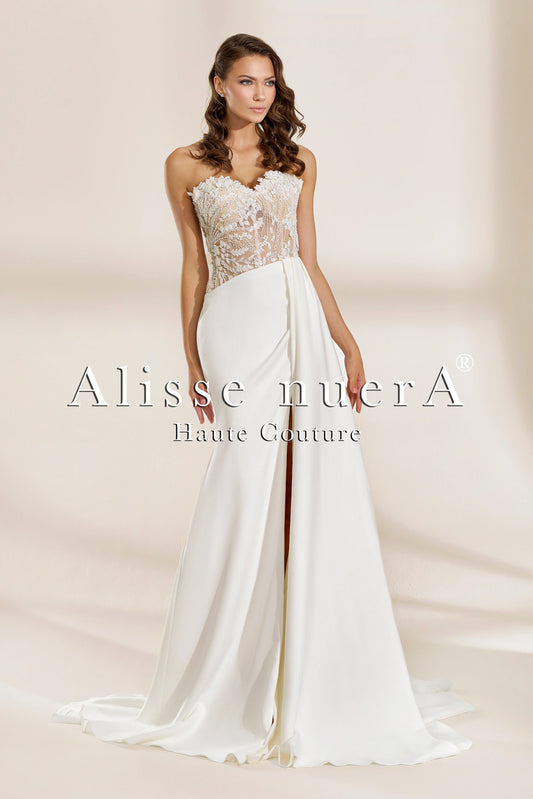Luxurious Satin Strapless Wedding Dress with Deep Slit and Lace Embellished Bodice