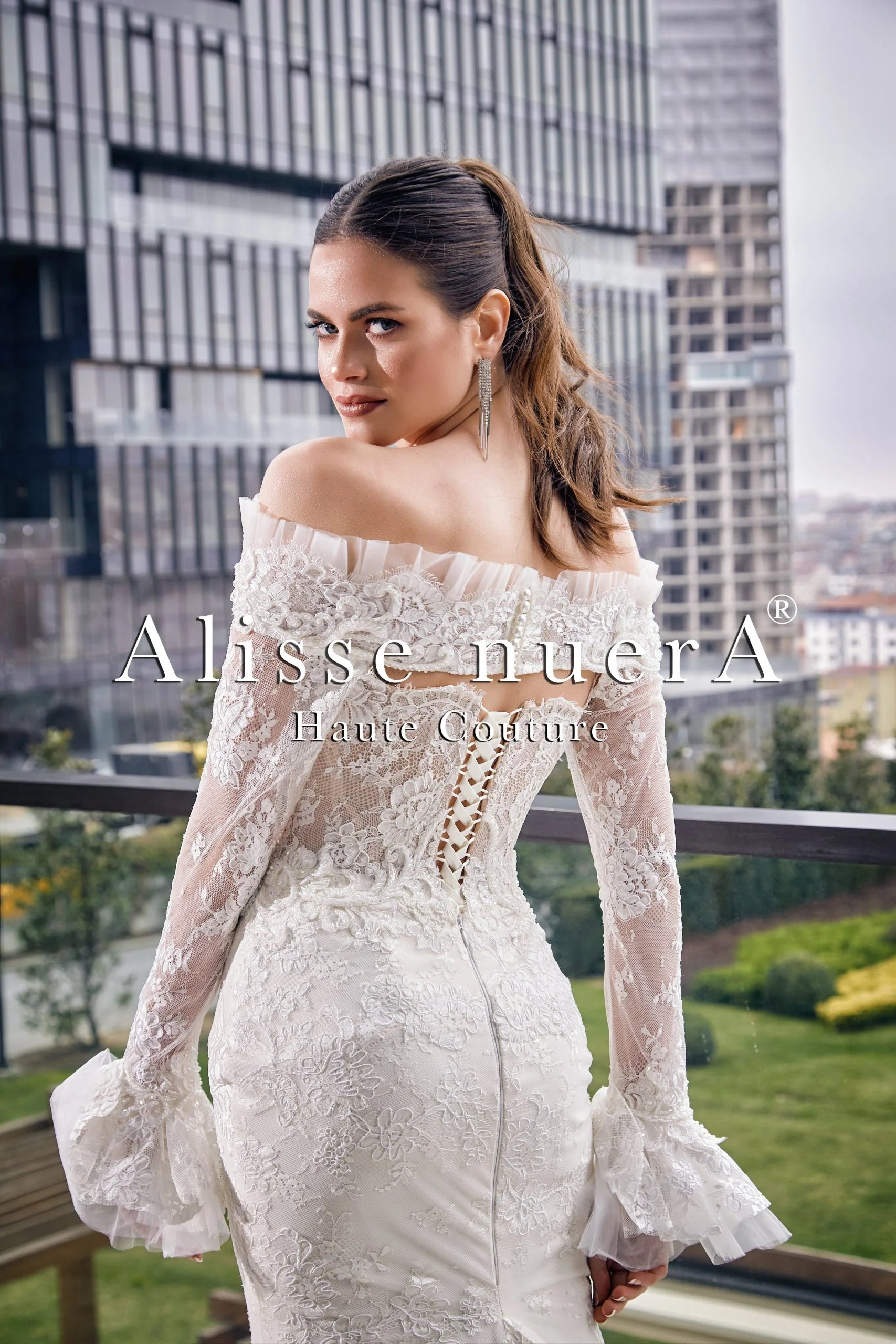 Sweetheart Convertible Lace Wedding Gown with Lace Bridal Cover Up Bolero Sweetheart Convertible Lace Wedding Gown with Lace Bridal Cover Up Bolero