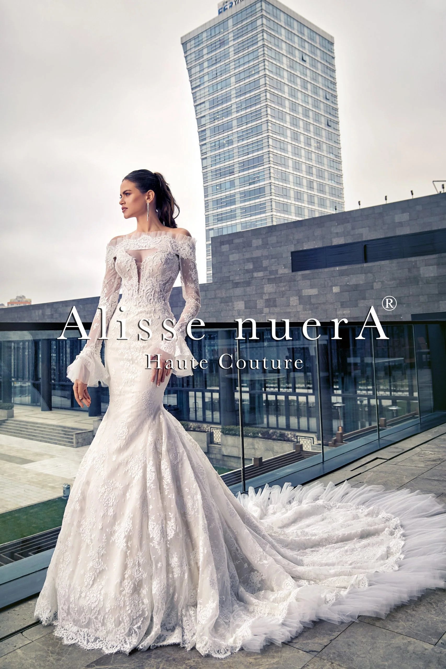 convertible lace wedding dress Trend Alert: Convertible Wedding Dresses