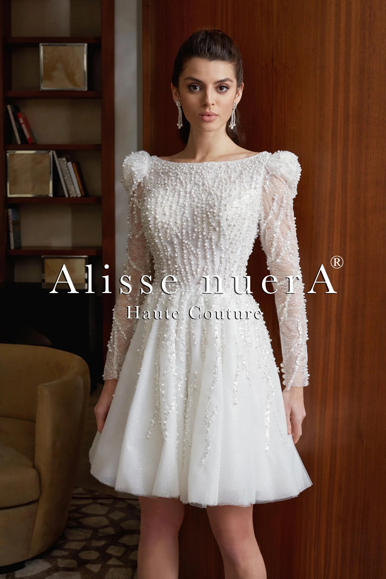 long sleeve white pearl dress Embroidered Padded Mini Boat Neck Wedding Model Tulle / / 22 Style:4 doors for shoes with handles gold It is our advice Back Style: Illusion Back Ever-Pretty Applique Sequin Ruffle