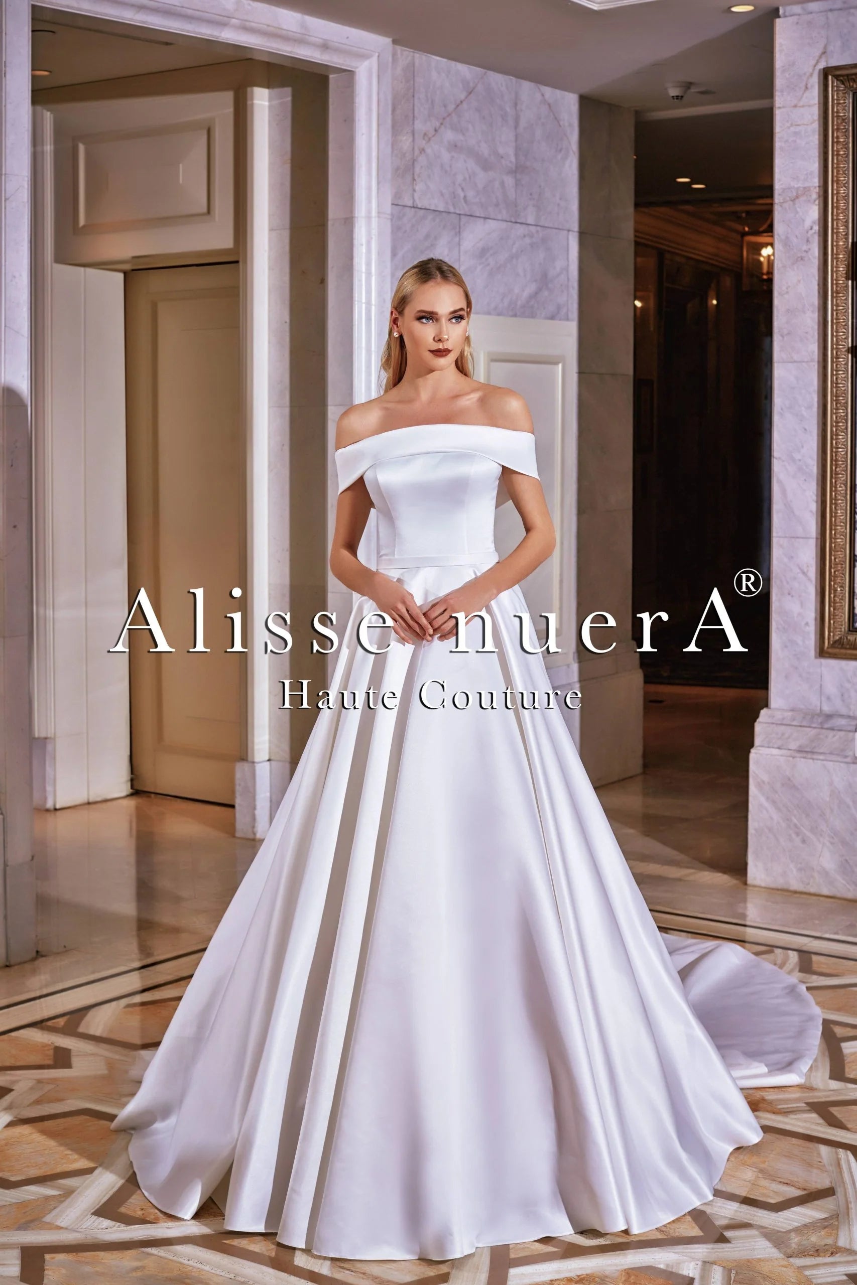 silk straight wedding dress As Is Satin Straight-Neck Sheath Wedding Dress