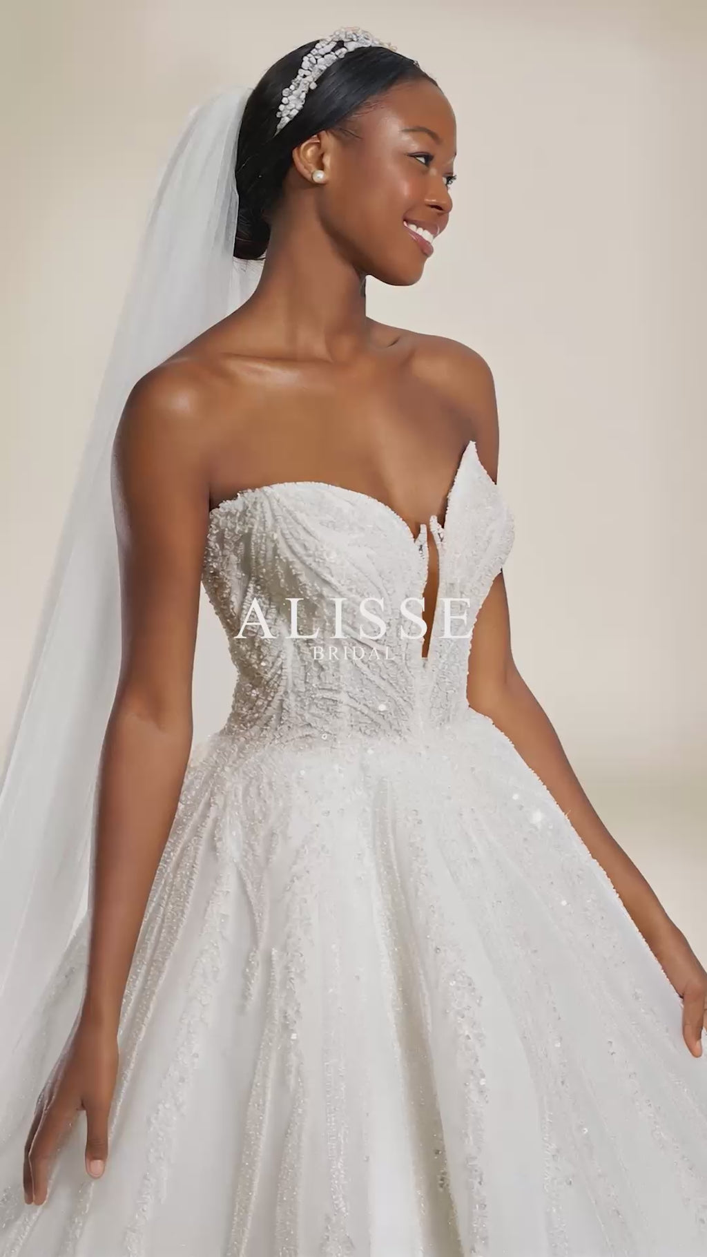 Strapless Sweetheart Neckline A-Line Wedding Dress with Sparkling Embroidered Lace